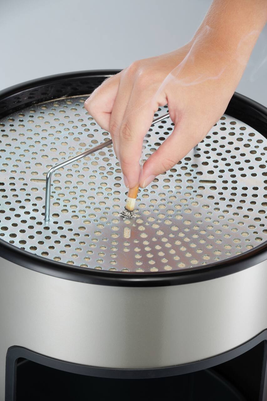 WESCO® Standascher 24 mit Sieb, neusilber
