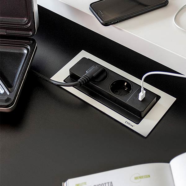 EVOline® BackFlip met USB-A roestvrij staal gekleurd