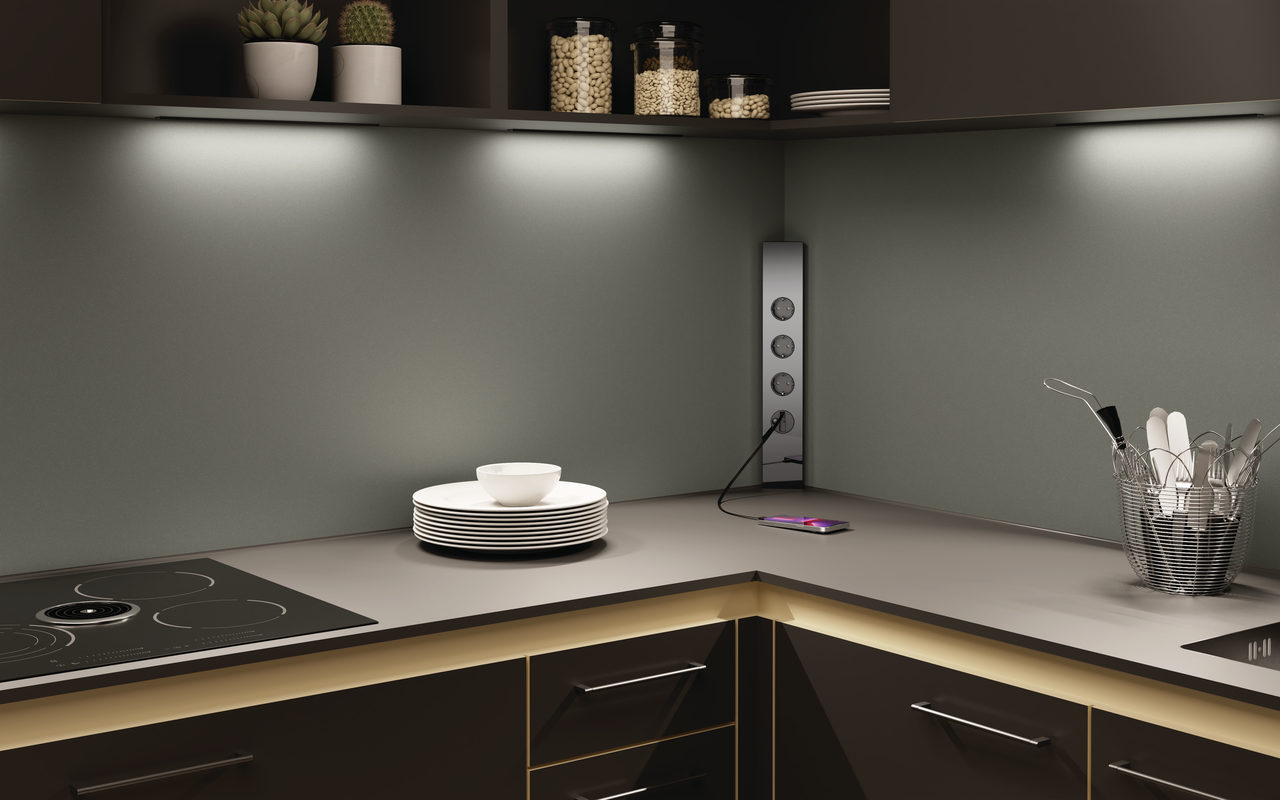 Naber 7053203, Mira Eck Glas USB C Snap, Aluminium schwarz/Glas schwarz